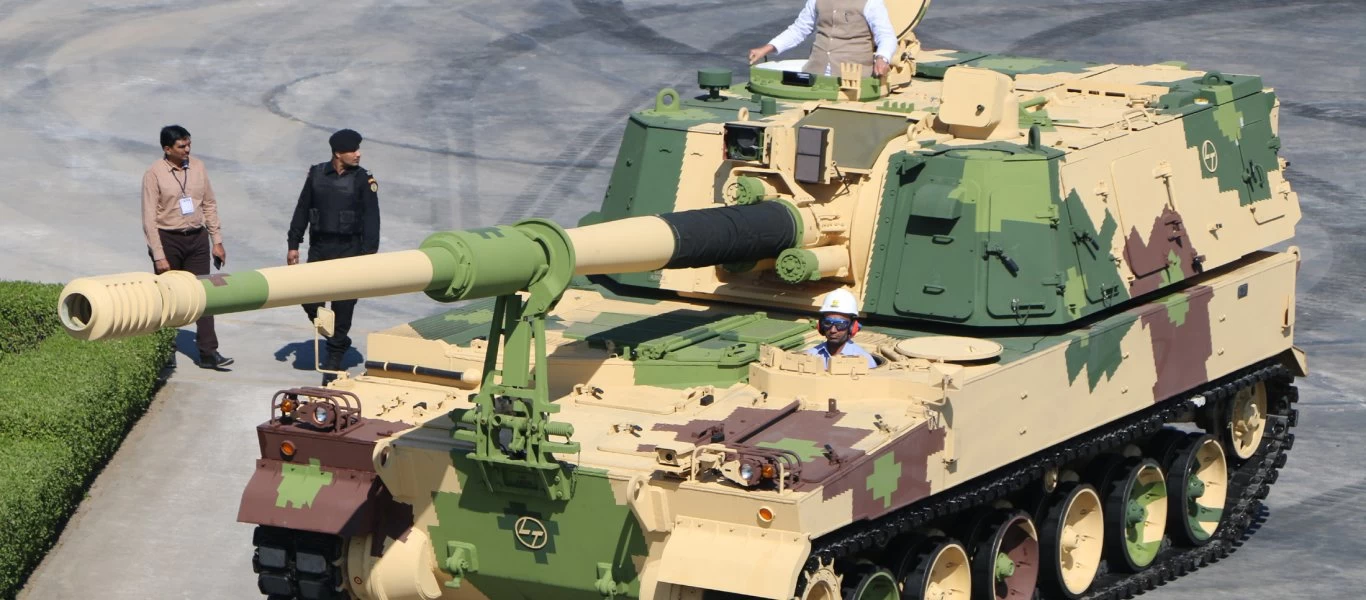 Συγκριτικό στο διαμέτρημα των 155 χλστ. : K9 Thunder Vs Caesar